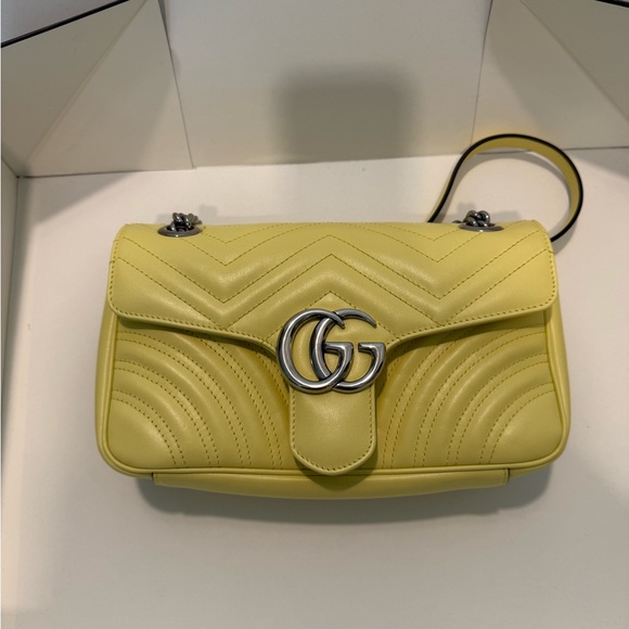 Gucci Yellow Chevron Quilted Shoulder Bag